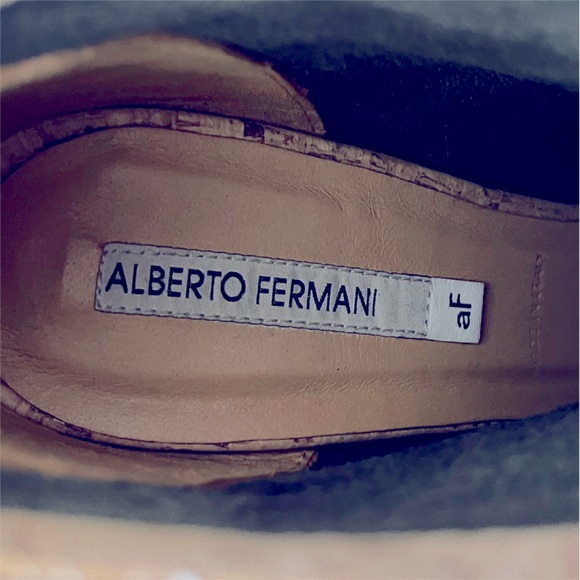 Alberto Fermani Size 9 Black Leather Peeptoe Booties - Picture 7 of 8